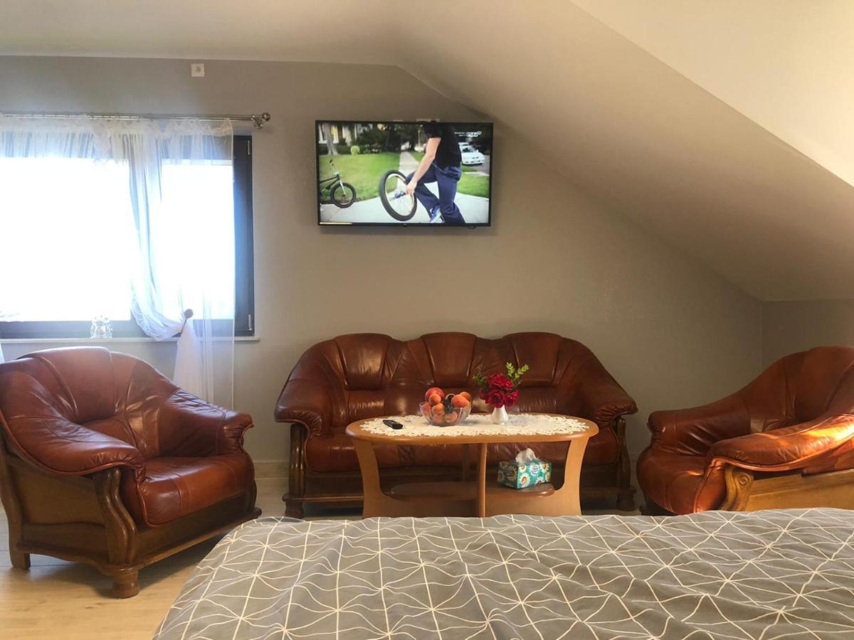 Apartamenty U Maksa Krzywcza Екстериор снимка