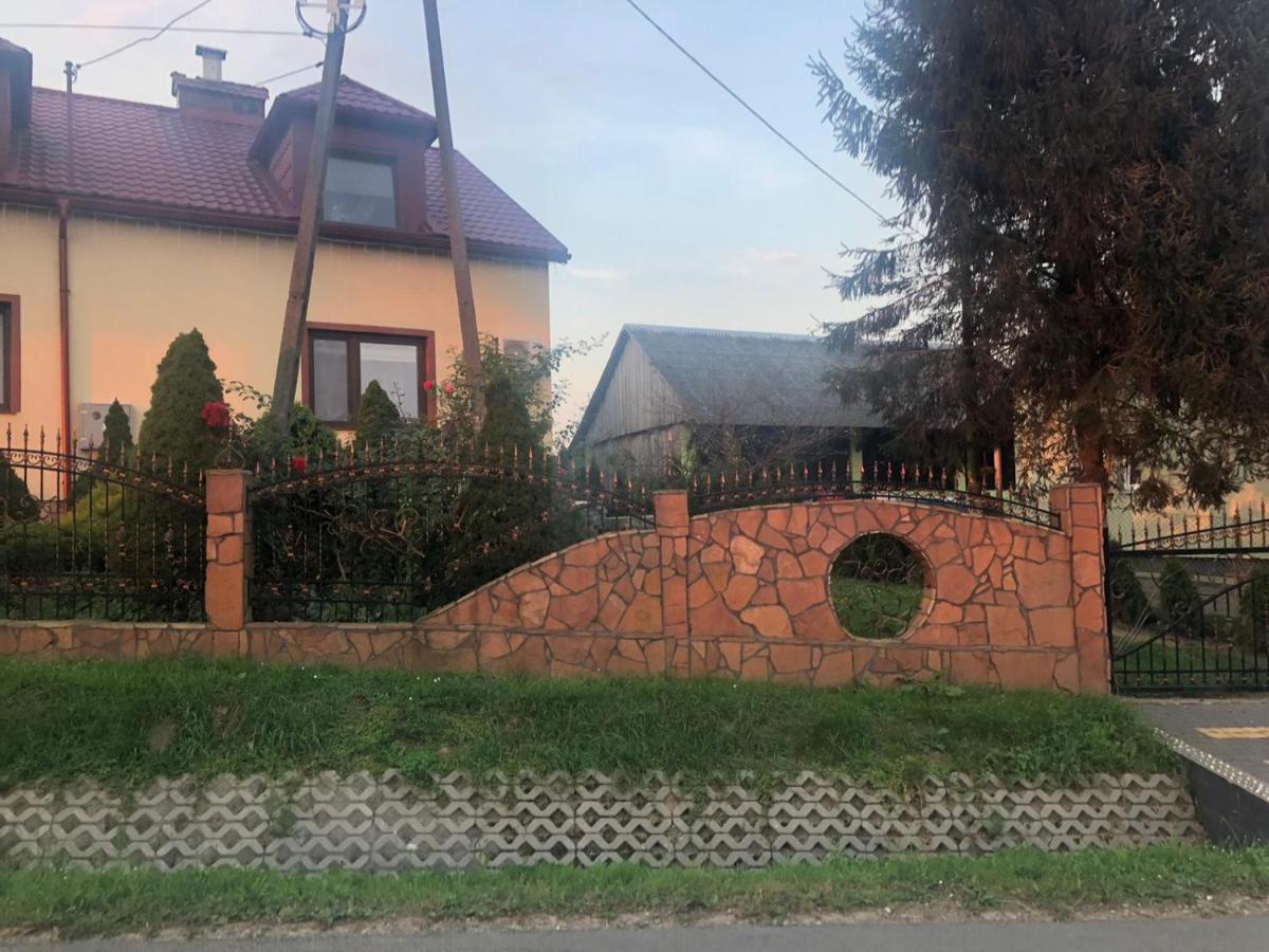 Apartamenty U Maksa Krzywcza Екстериор снимка